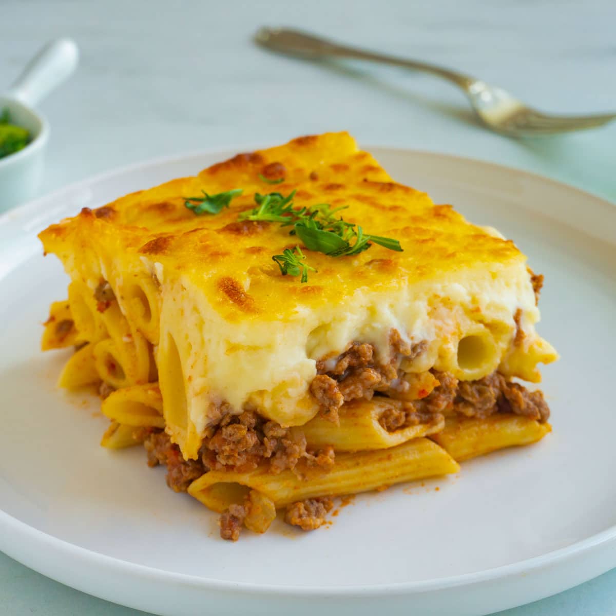 Macaroni Bechamel Medium Size Tray (Frozen)